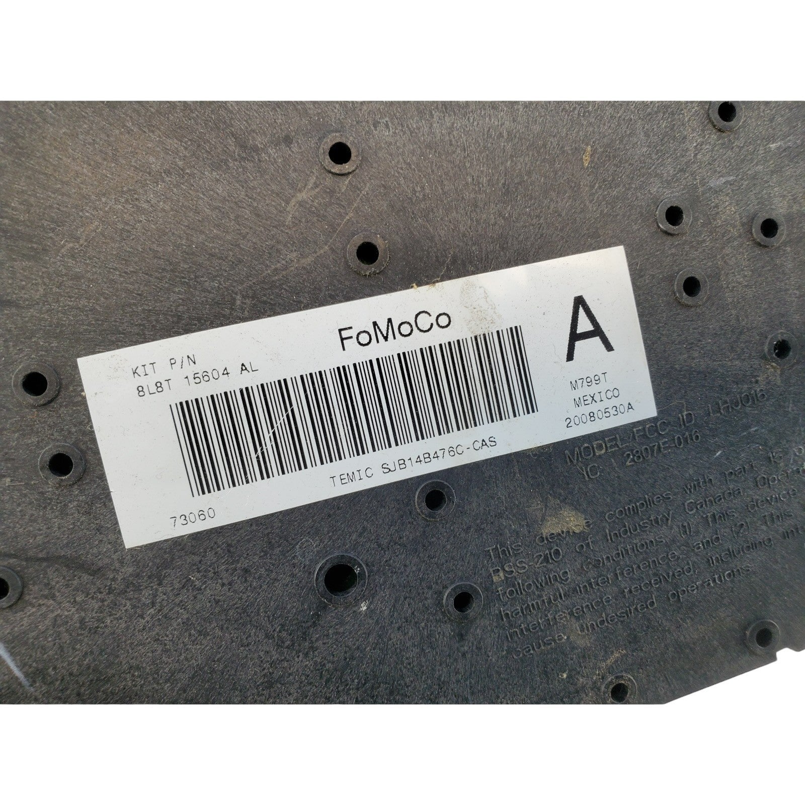 2009 - 2012 Ford Escape Fuse Box Relay Control Module Unit 8L8T-15604-AL OEM !