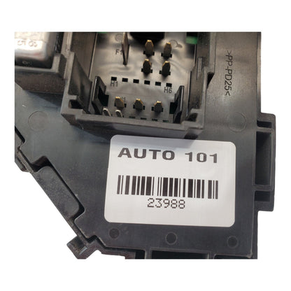07-14 GMC Silverado Fuse Box Relay Control Junction Block P 15839517 OEM