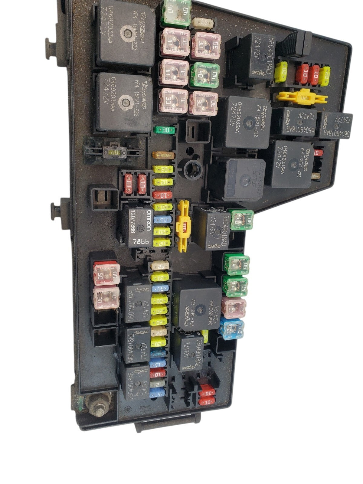 06-07 DODGE DAKOTA FUSE BOX BCM FUSE BOX ENGINE BAY MODULE 04692092AE
