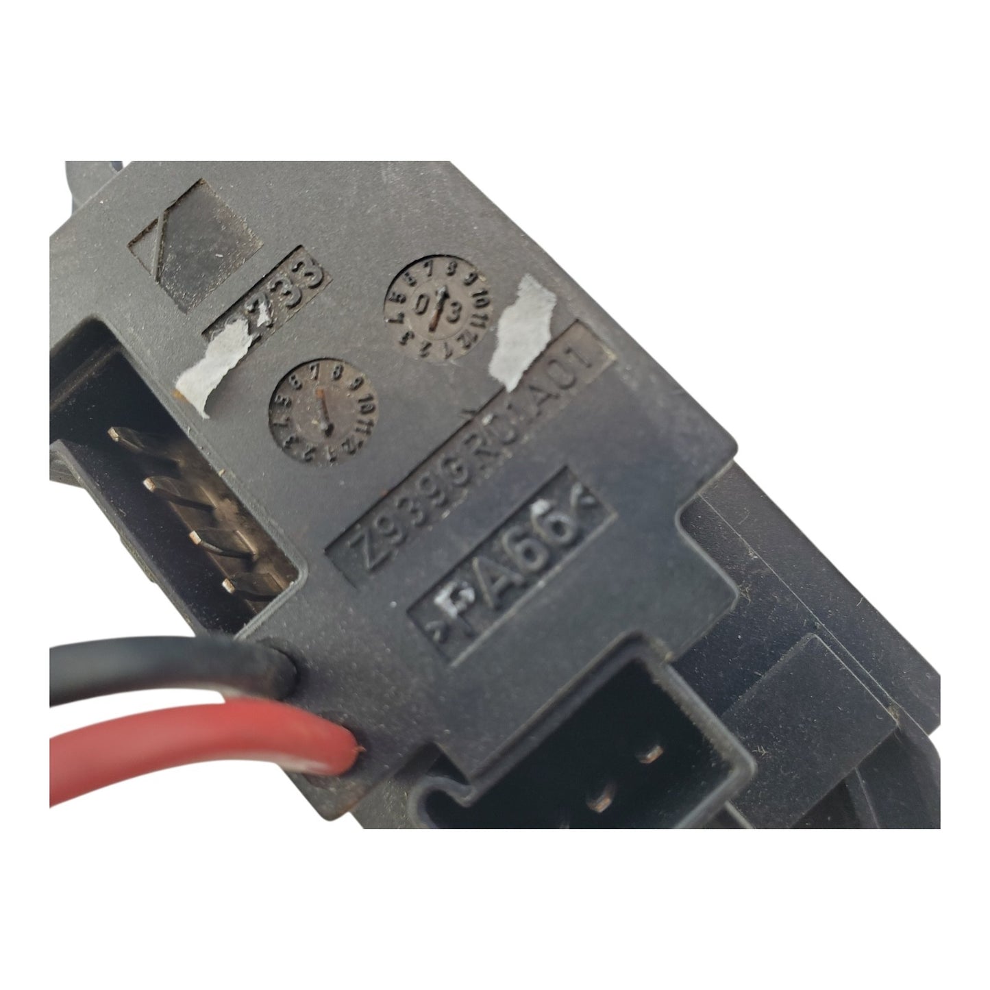 2000-2002 GMC Yukon / XL 1500 / 2500 HVAC Blower Motor Fan Resistor Z939GR01A01