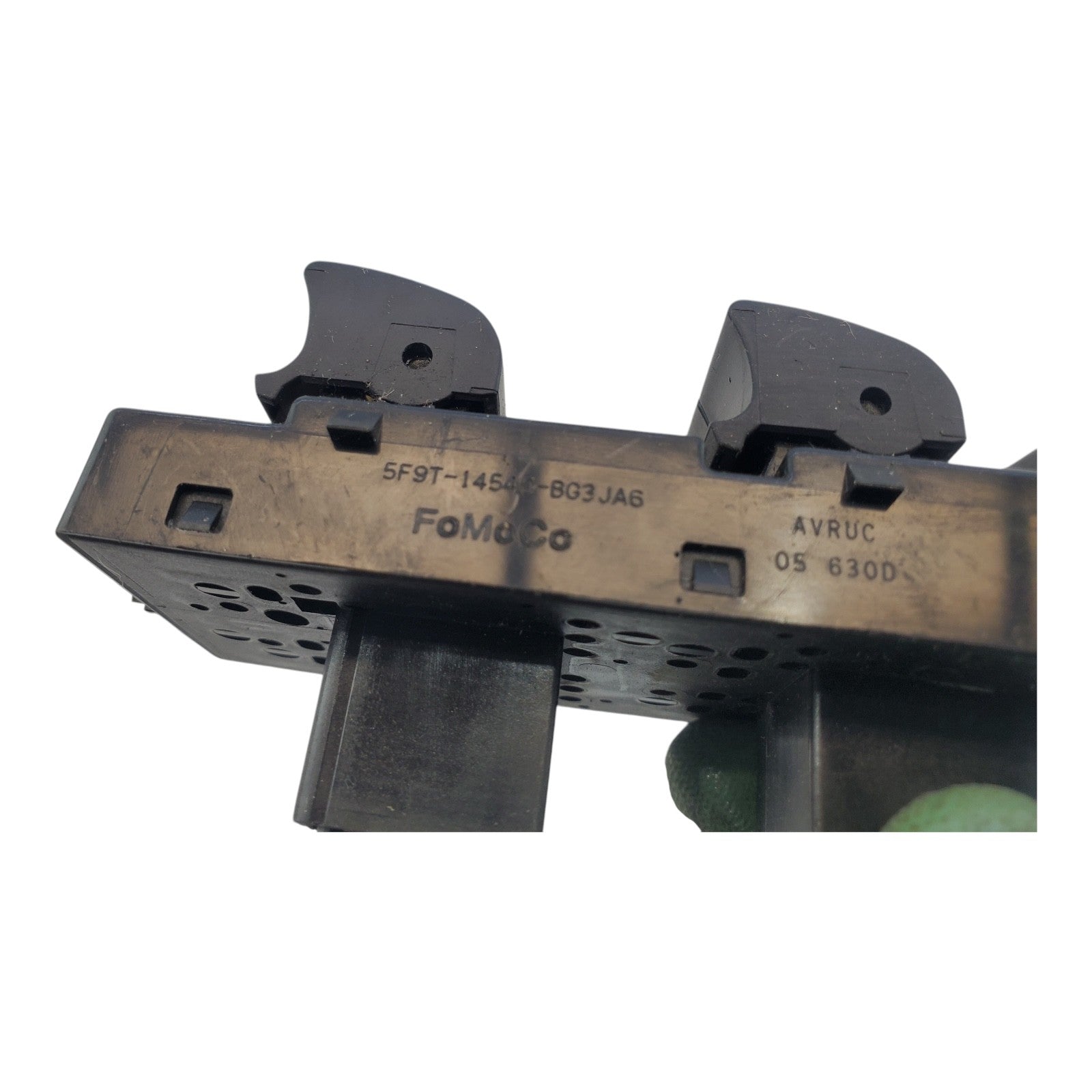 05-07 Freestyle 5F9T-14540-BG3JA6 Drivers Side Left Master Window Switch OEM