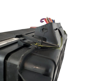 08-11 Buick Lucerne Cadillac DTS Rear Seat Fuse Box Relay 13697145