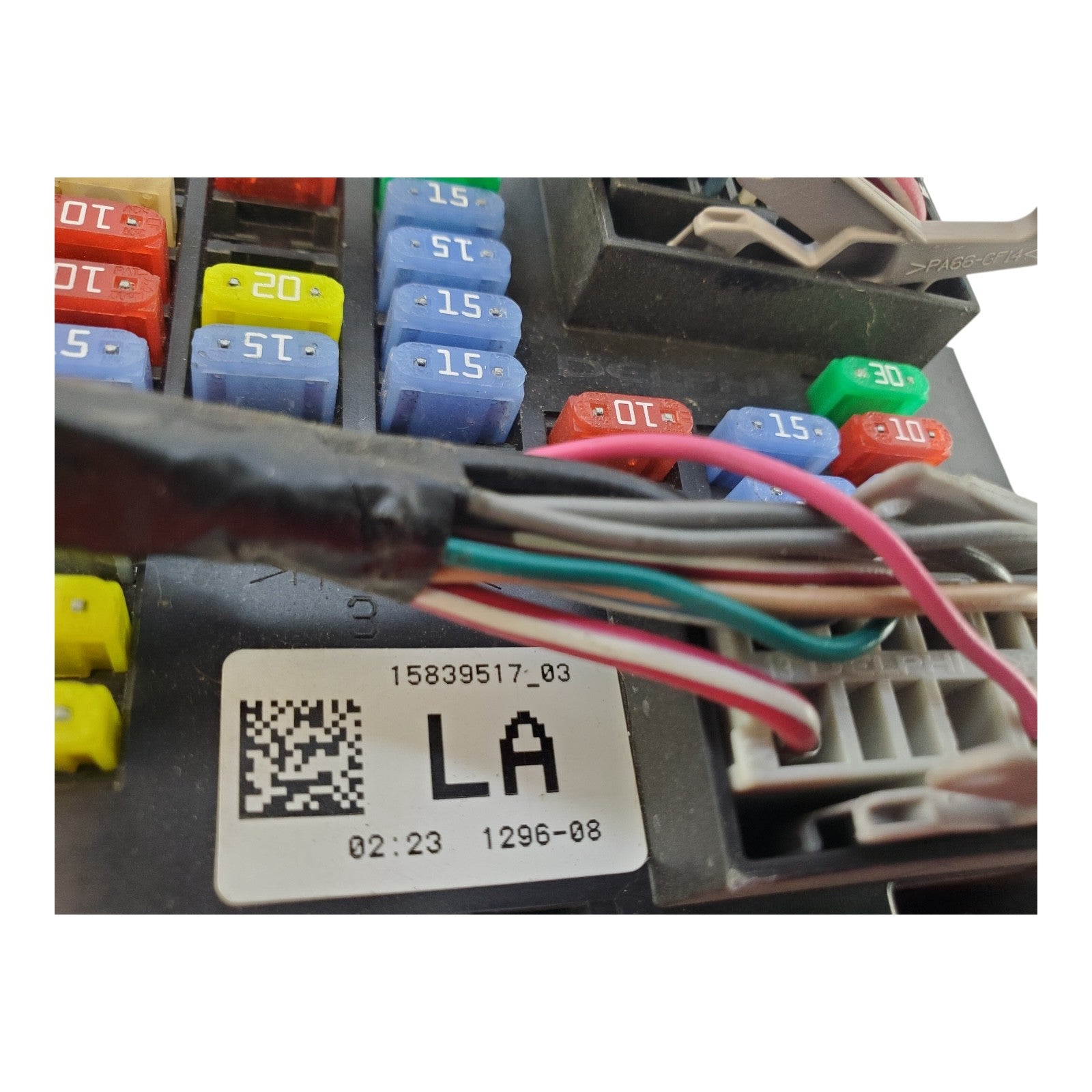 2007 - 2014 GMC Silverado Fuse Box Relay Control Junction Block P: 15839517 OEM!