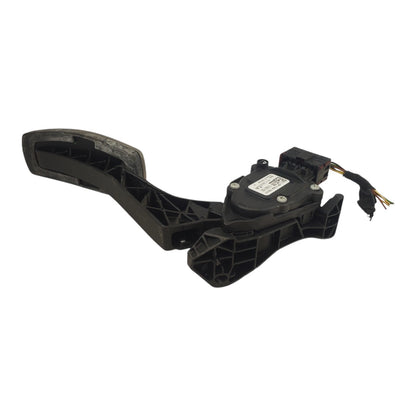 11-15 Cruze 12-17 Verano Accelerator Gas Pedal w/ Position Sensor 13252702 OEM