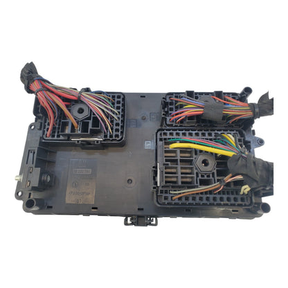 12-14 Chevrolet Cruze Fuse Box Relay Front Engine Bay 95216200-02 OEM