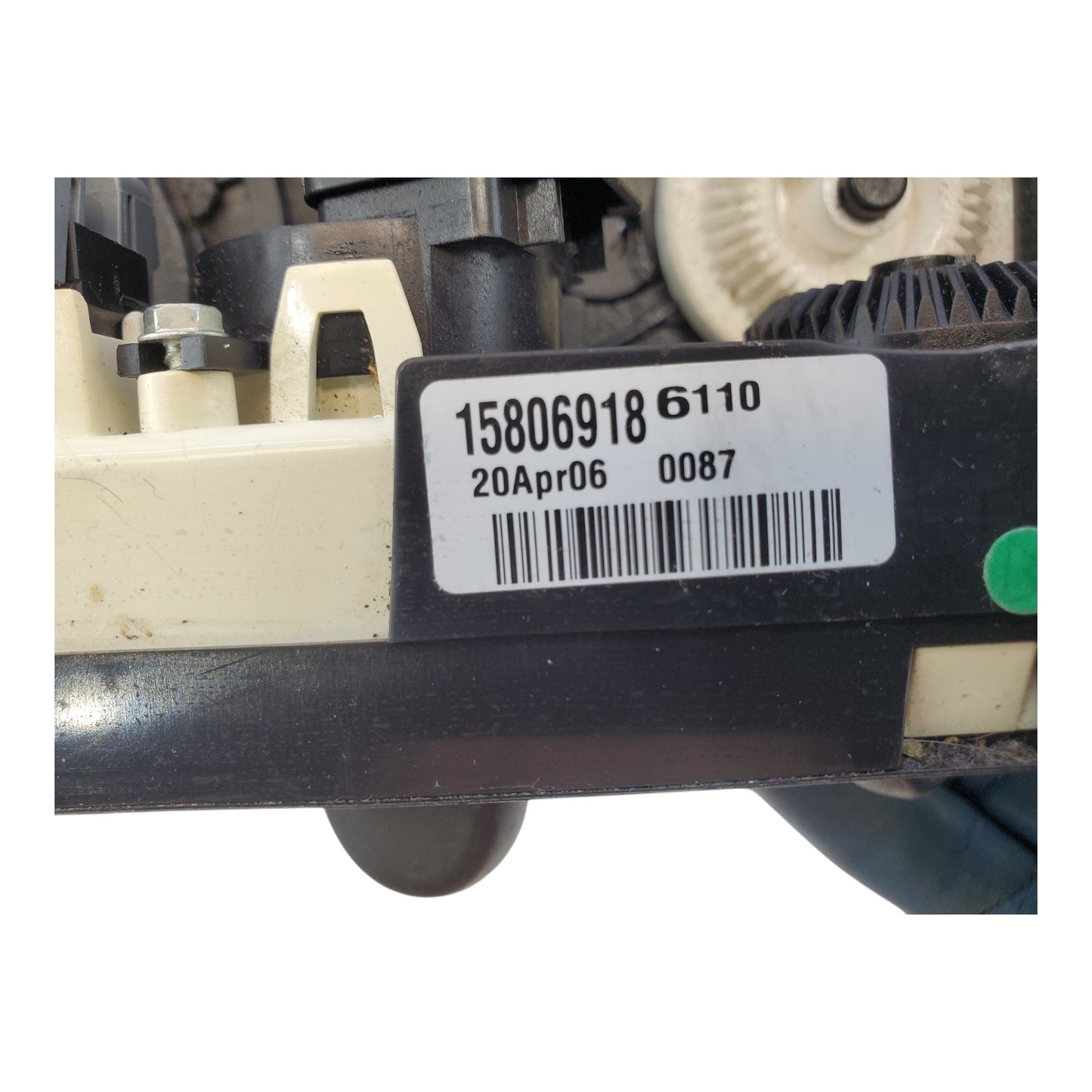 05-07 Saturn Climate Control Switch Dash Panel OEM 15806918