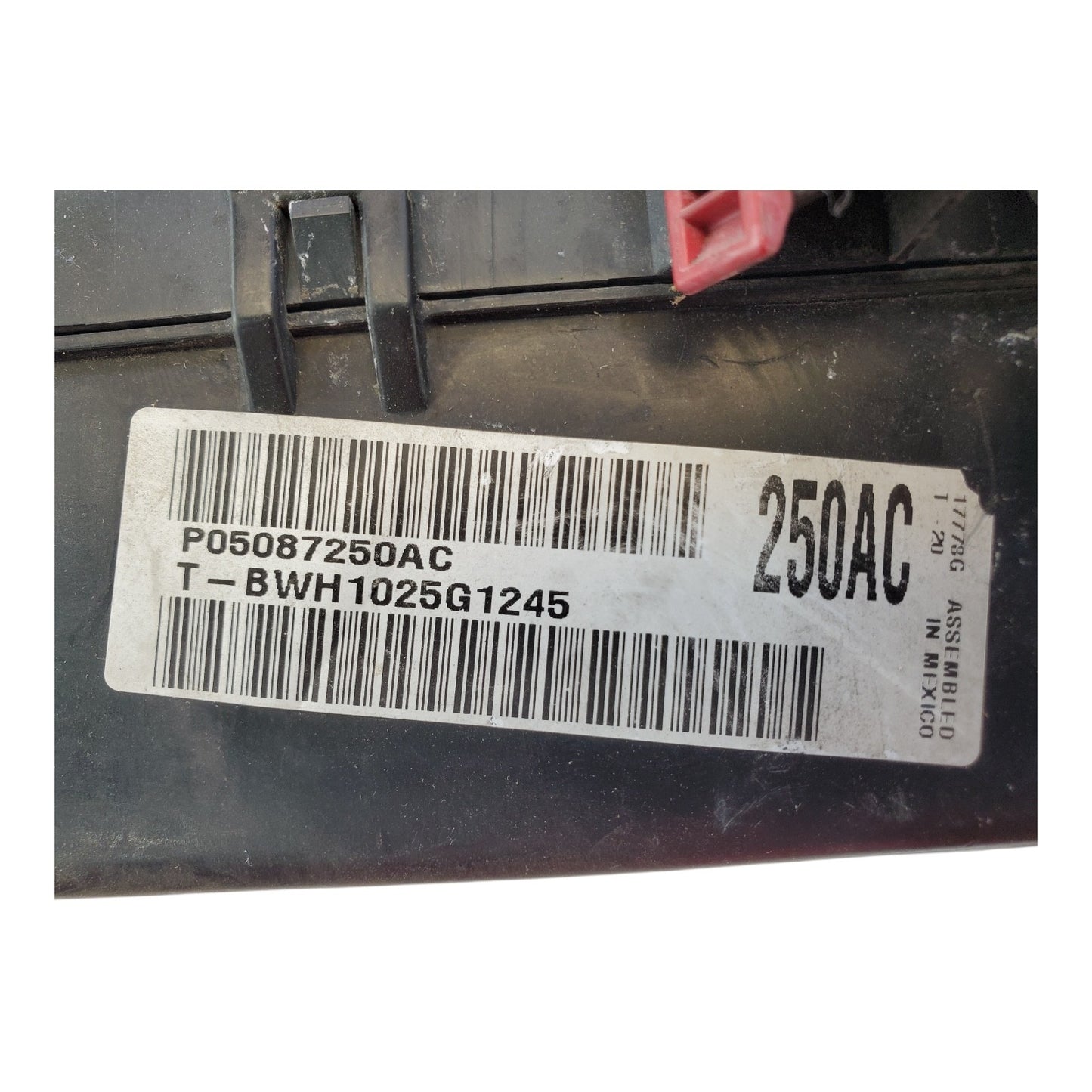 06 Chrysler Sebring Dodge Stratus Engine Fuse Relay Junction Box OEM 05087250AC