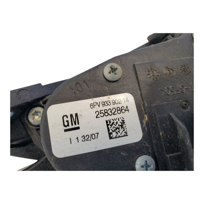 LS Throttle Pedal 07-14 OEM GM 25832864 Drive By Wire Accelerator  5.3 6.0 6.2