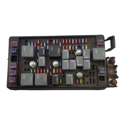 GMC Chevrolet  Engine Fuse Box 25903309 GM