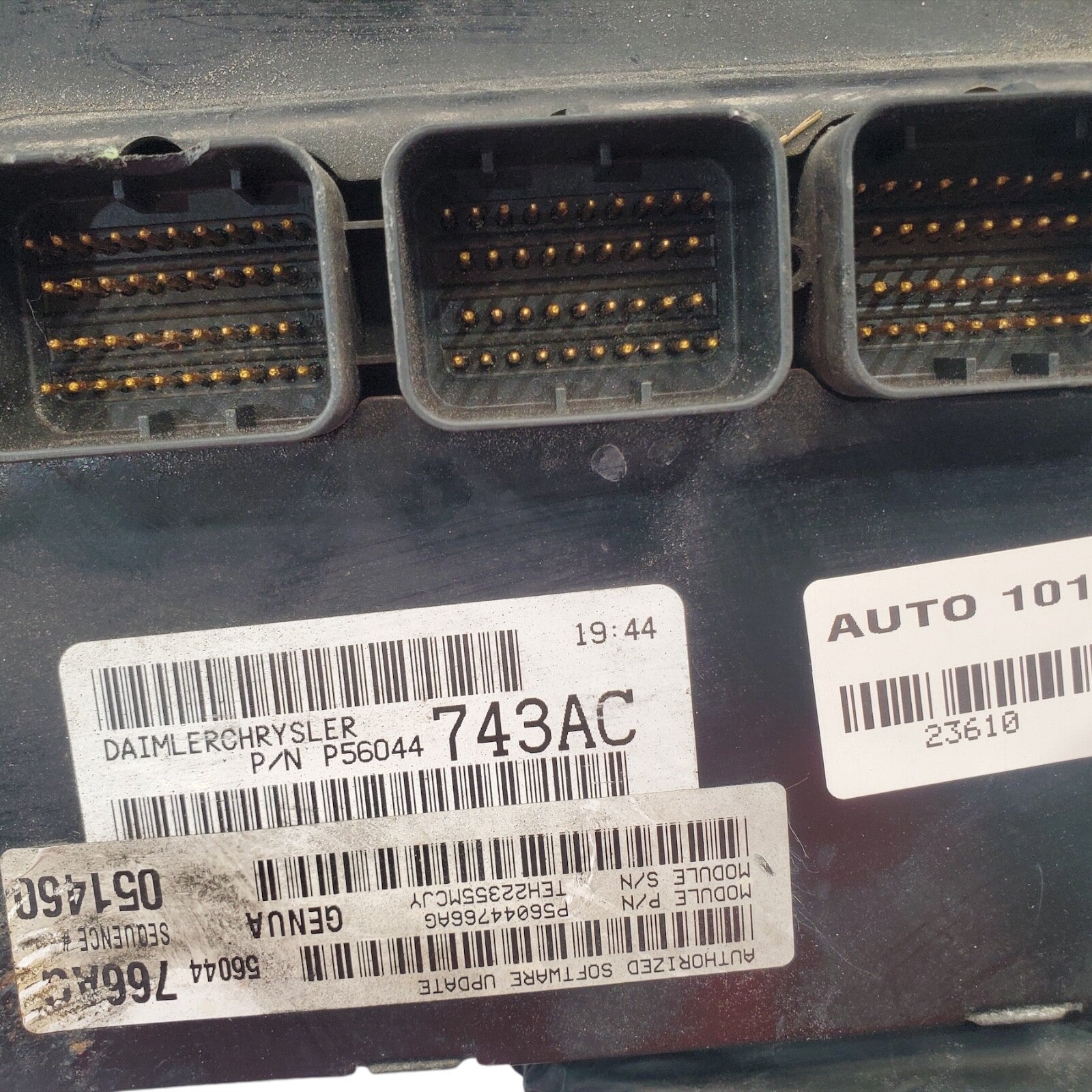 2006 Jeep Commander 4.7L V8. 4WD computer  ECU ECM 56044766
