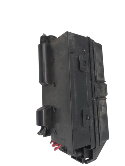 Pontiac Fuse Box Relay Block Junction Unit 2588302202 Module 911 10D4-B2
