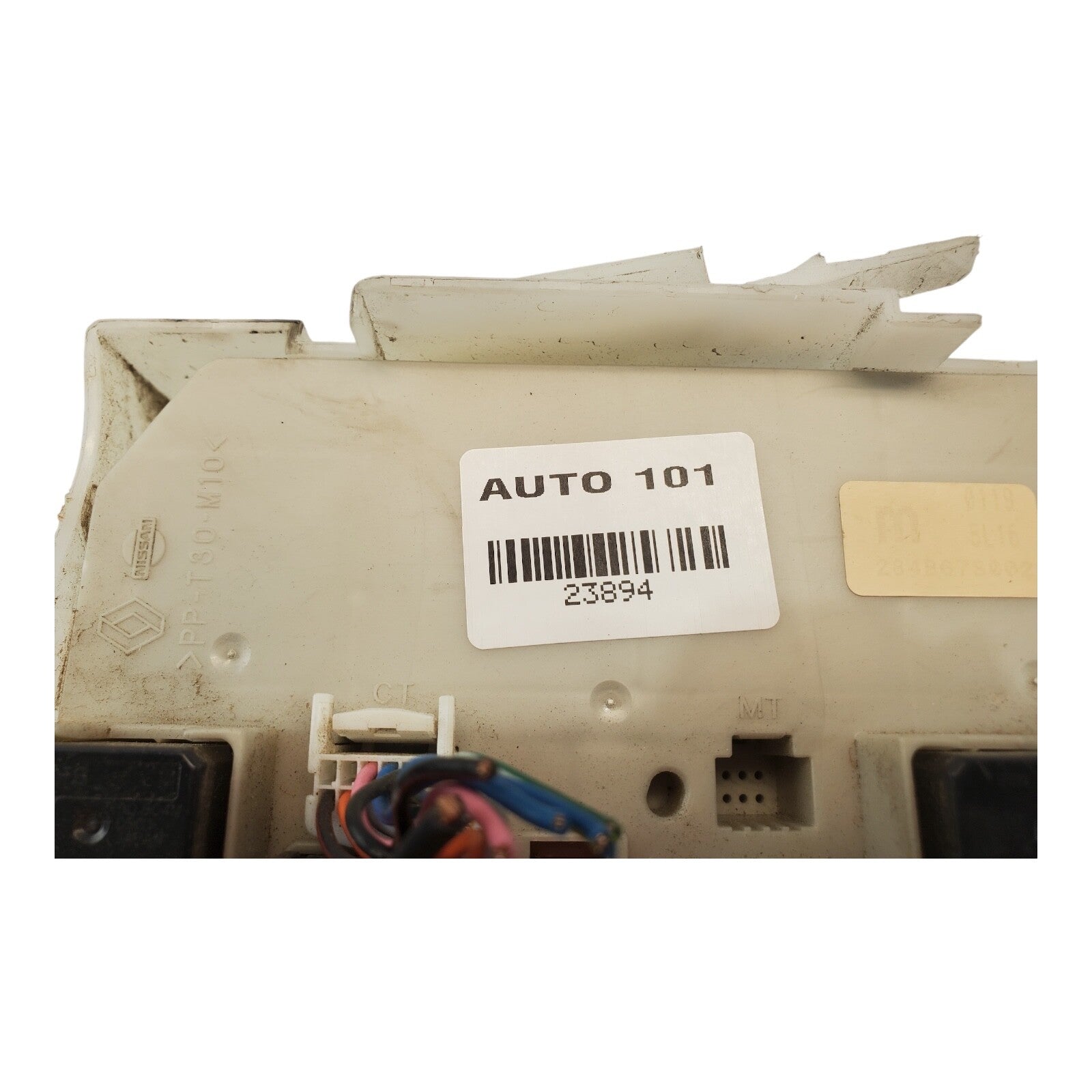 2004 - 2006 Nissan Armada Titan Infiniti Fuse Body Control Module 284B67S002 OEM