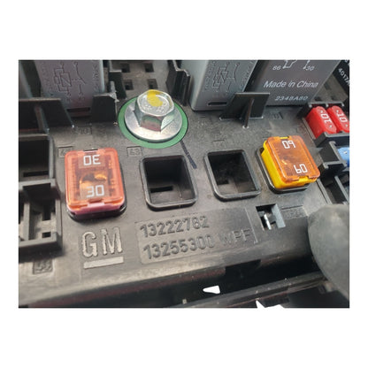 11-16 Chevy Cruze Fuse Relay Junction Box OEM 13 222 782
