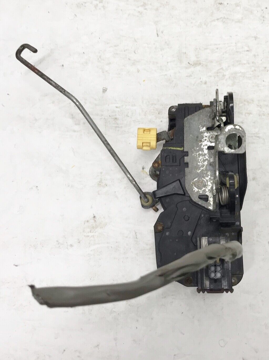 ✅ 07-14 Chevy Tahoe GMC Yukon Escalade Front Left Driver Door Lock Actuator OEM