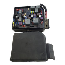 OEM 06-13 Chevrolet Impala Fuse Box Junction 15803180 Module 580-13D1