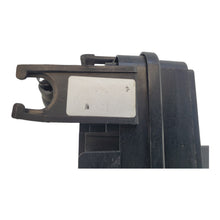 CHEVY   ENGINE MOTOR FUSE ELECTRICAL RELAY JUNCTION BOX