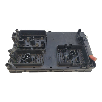 2013 Buick Regal 2.0L L4 Engine Compartment Fuse Relay Box Fusebox 22891999 OEM