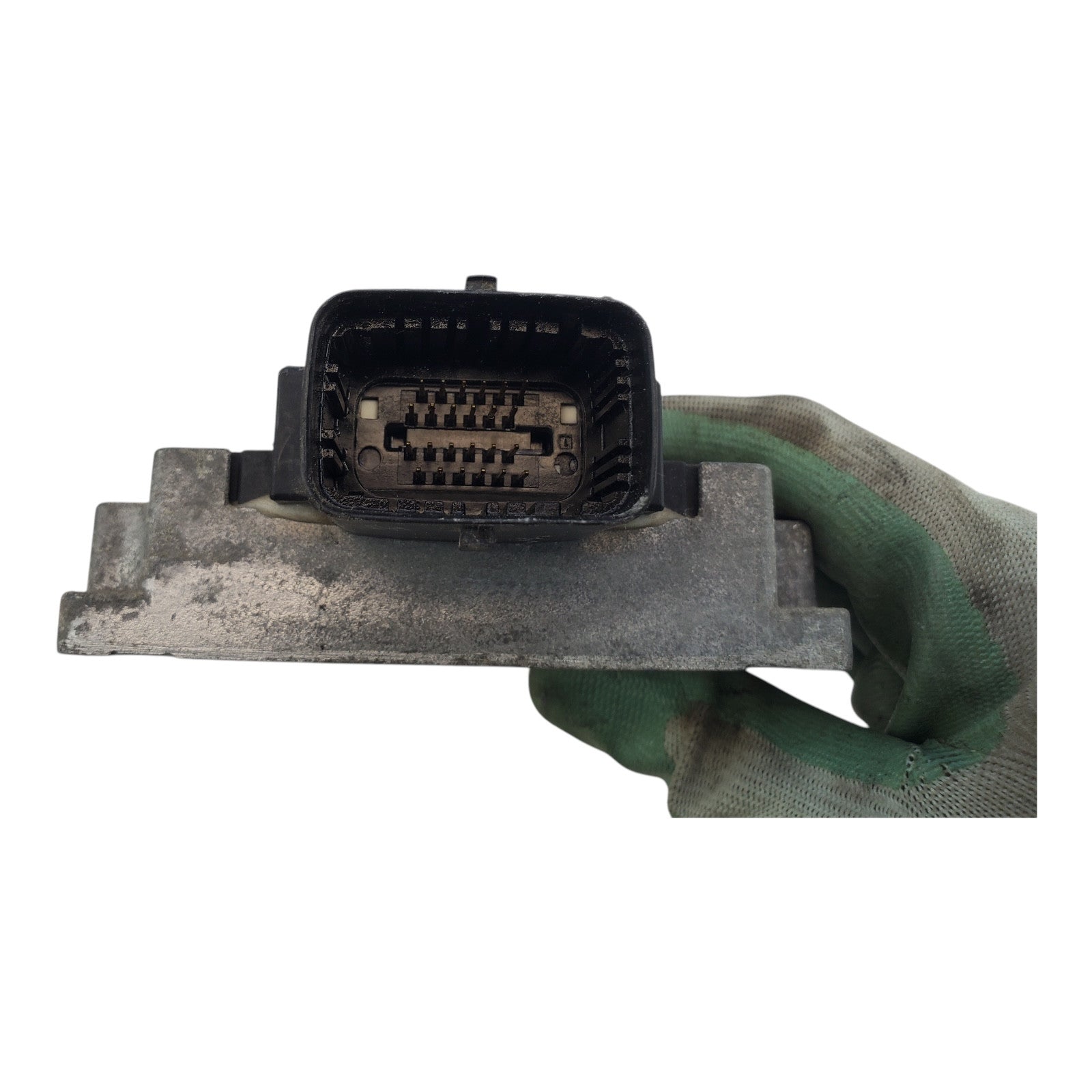 2005-2006 Chevy Equinox Engine Computer Control Module 24235672 YLSU