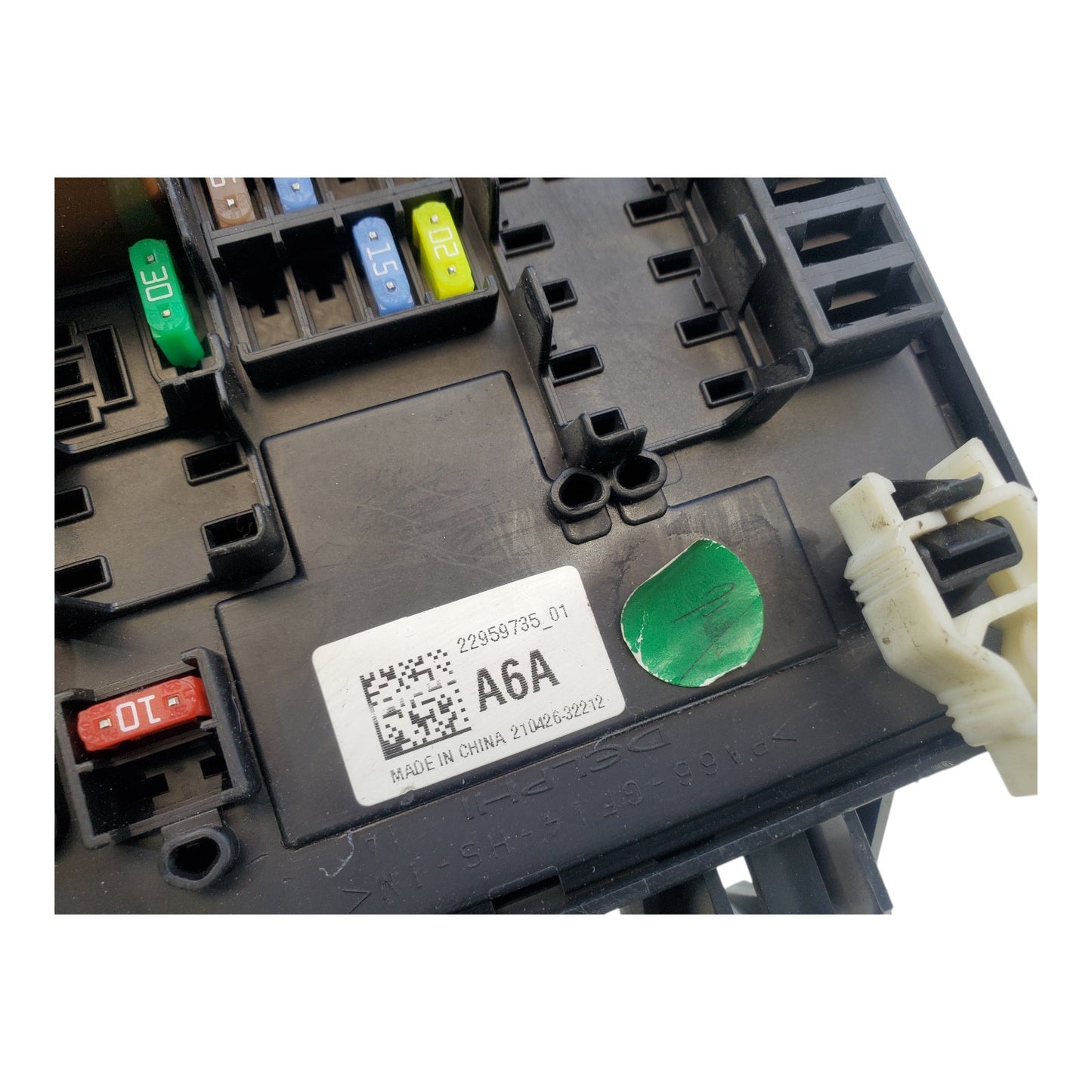 2013 2015 CADILLAC ATS ENGINE FUSE RELAY BOX ASSY OEM 22959735