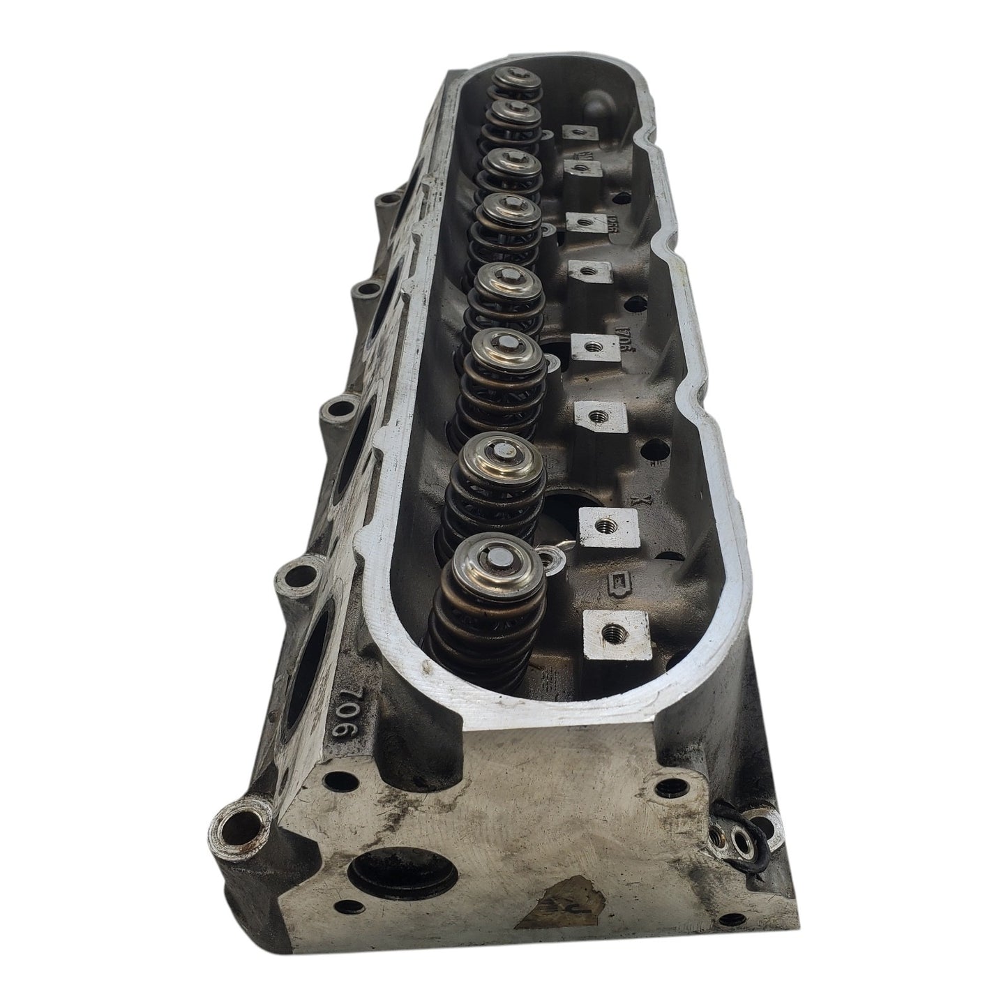 Cylinder Head For 99-07 Chevrolet GMC 1500  5.3 706