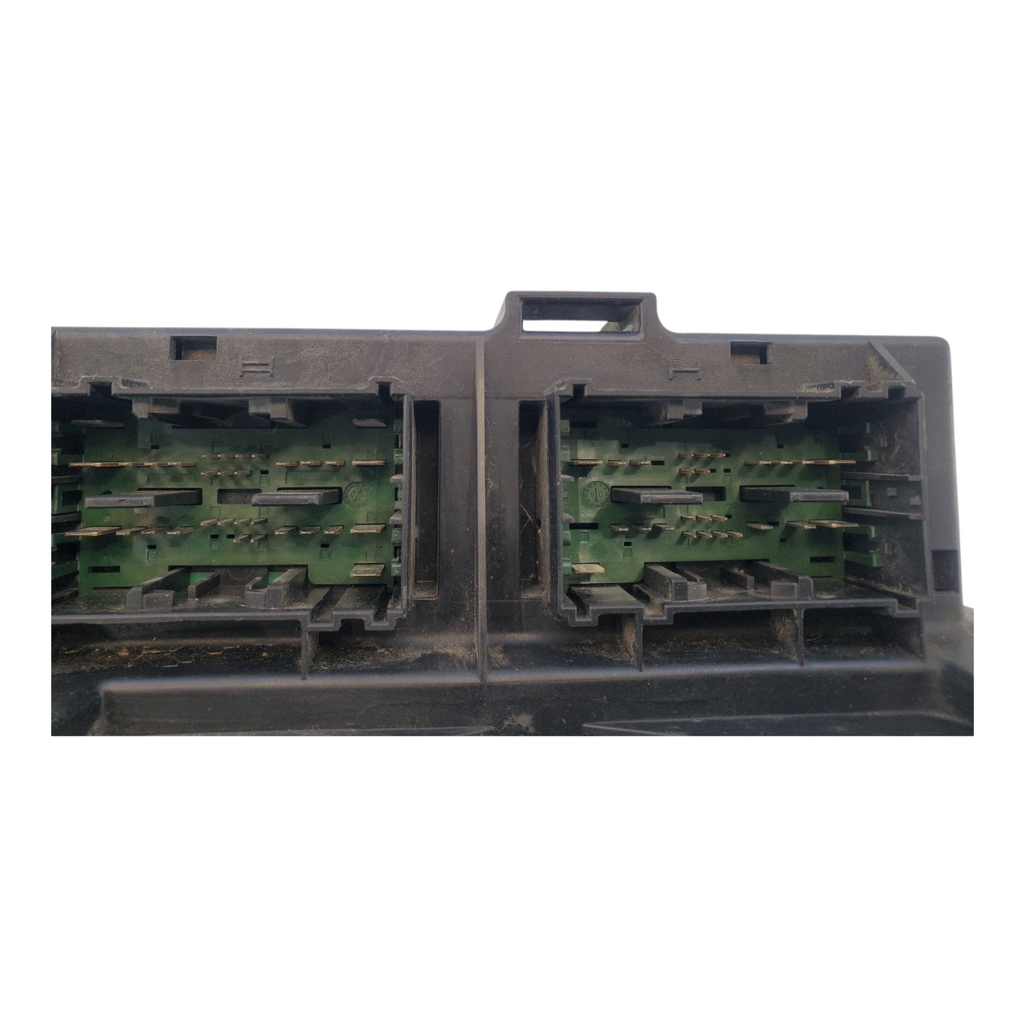 2009 Dodge Durango / Chrysler Aspen OEM  TIPM Fuse Box 04692227AA