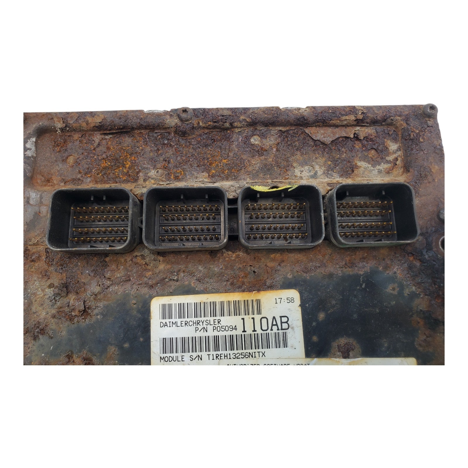 Engine ECM Control Module Fits 2005 05 DODGE CARAVAN 04748633AF Broken plug