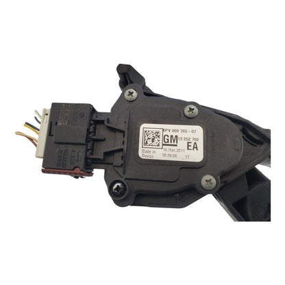 2011 CHEVROLET CRUZE Sedan Accelerator Throttle Gas Pedal w/ Sensor 6PV009765-07