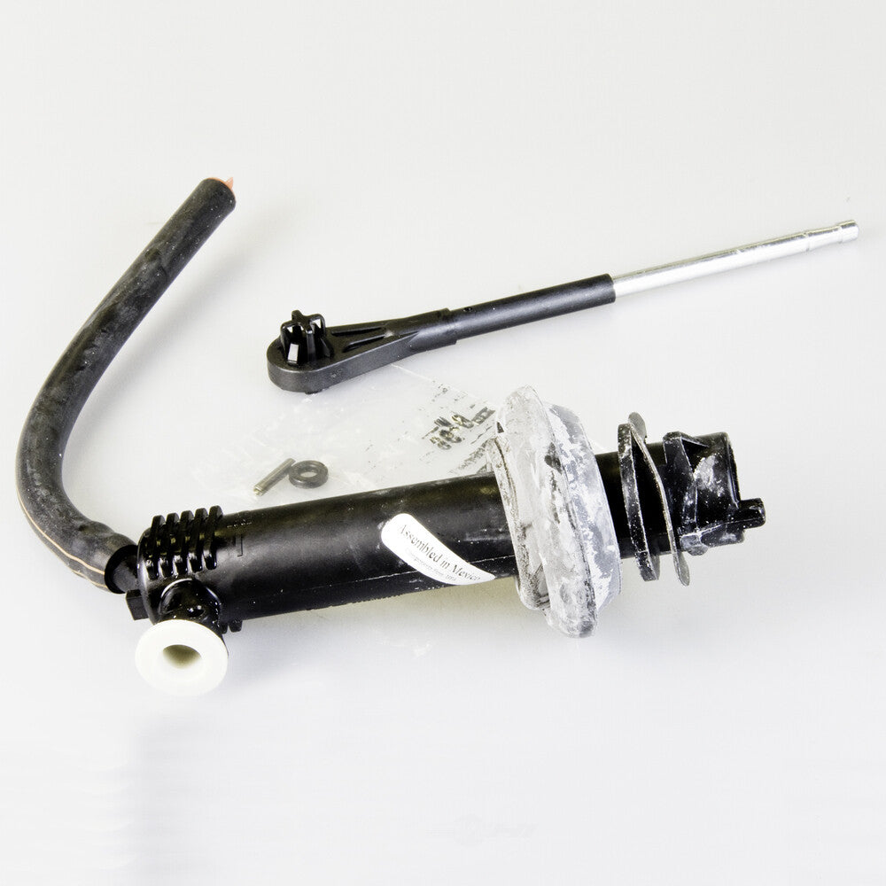 1997-2008 Ford F-150/F-150 Heritage/F-250/Lobo Clutch Master Cylinder
