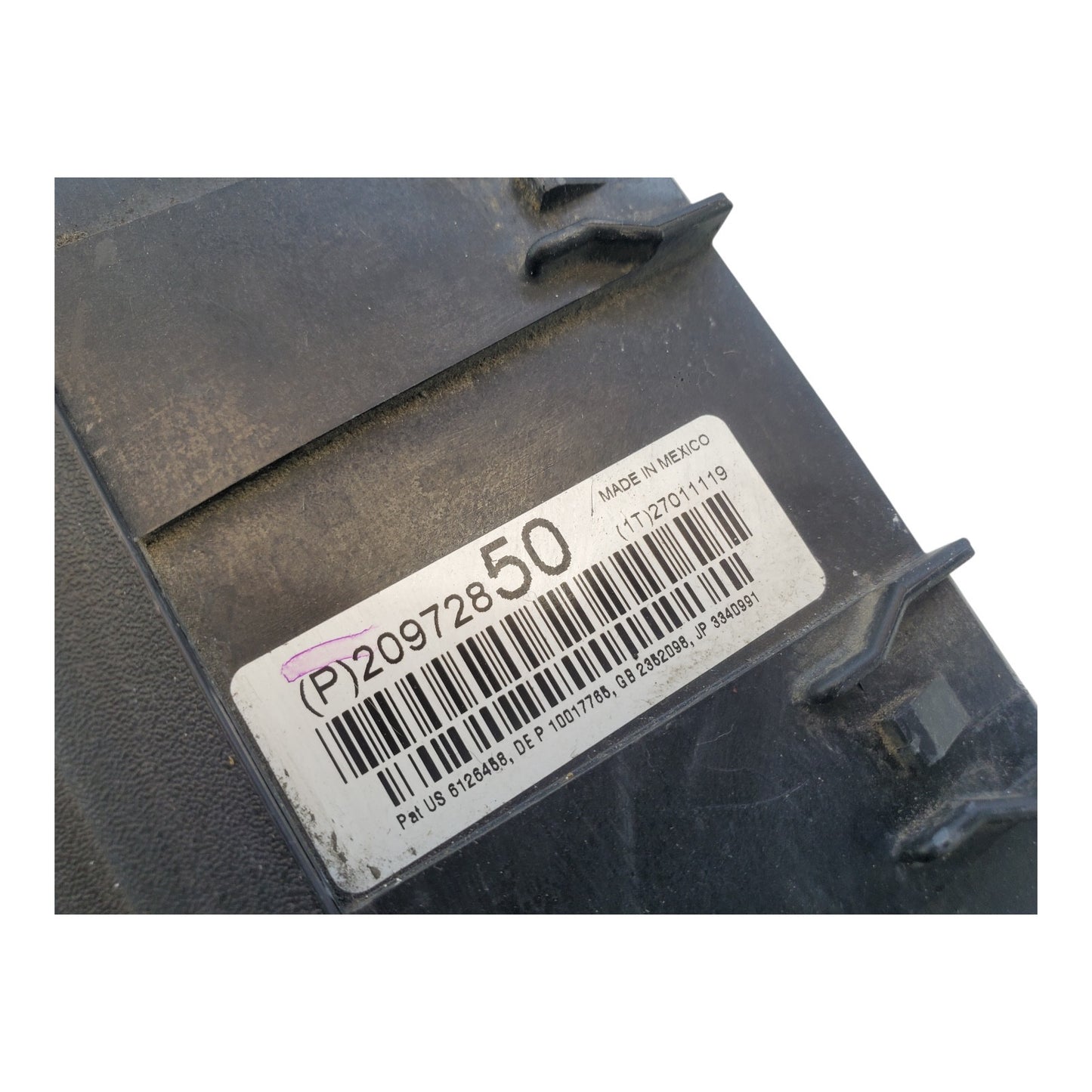 Fuse Box Engine Without Tow Package 12 Chevrolet Traverse 20972850