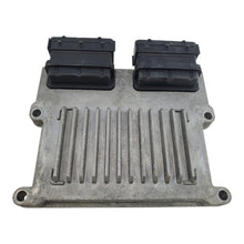 2015 Hyundai Genesis 3.8L OEM Engine Computer Control Module ECU 39105-3CEN5 16