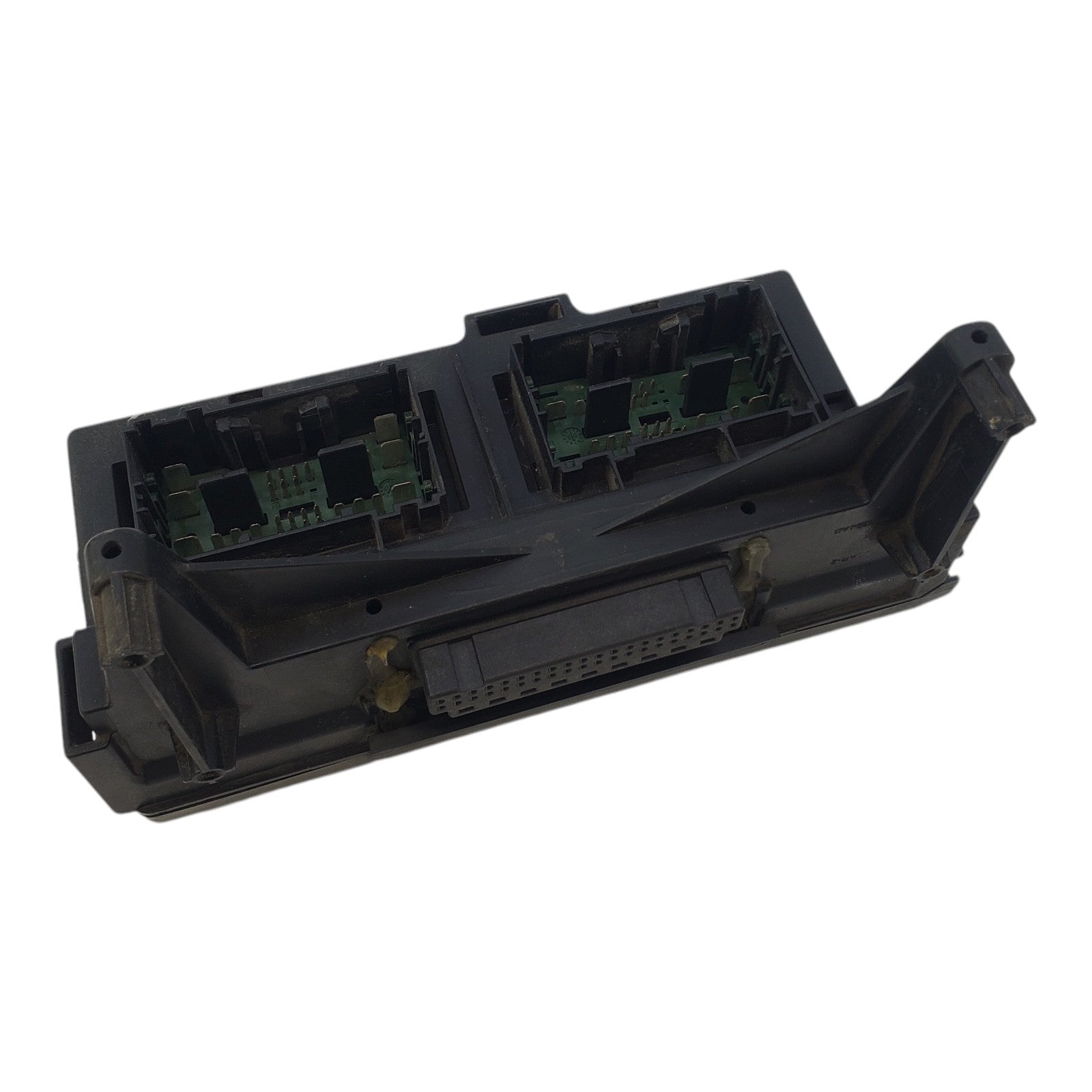 2009 Dodge Durango / Chrysler Aspen OEM  TIPM Fuse Box 04692227AA