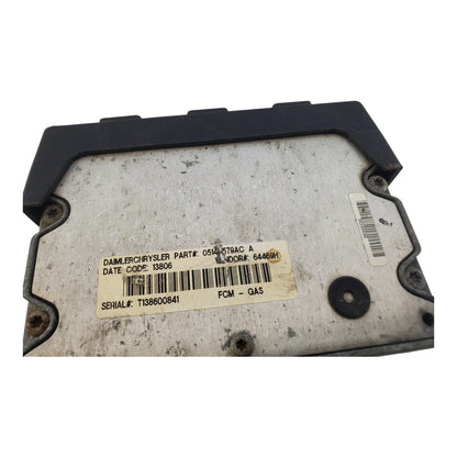 03 05 Dodge Caravan Power Module Fuse Box Relay Control Unit 05144506AE