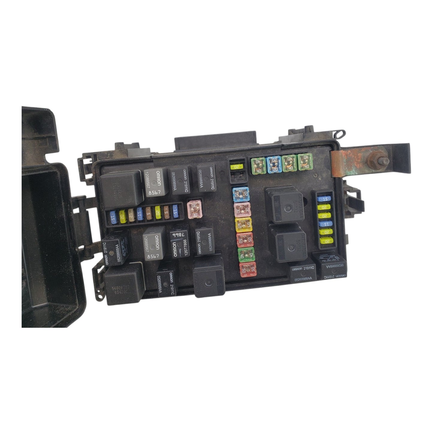 06 2006 CHRYSLER 300C OEM ENGINE BAY FUSE BOX 04692031AJ