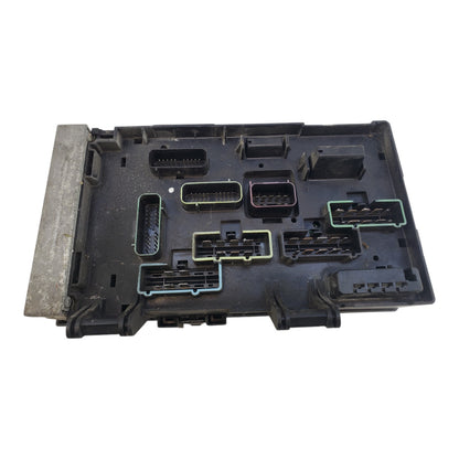 01-05 DODGE CARAVAN TOWN & COUNTRY FUSE BOX MODULE 04748555AC