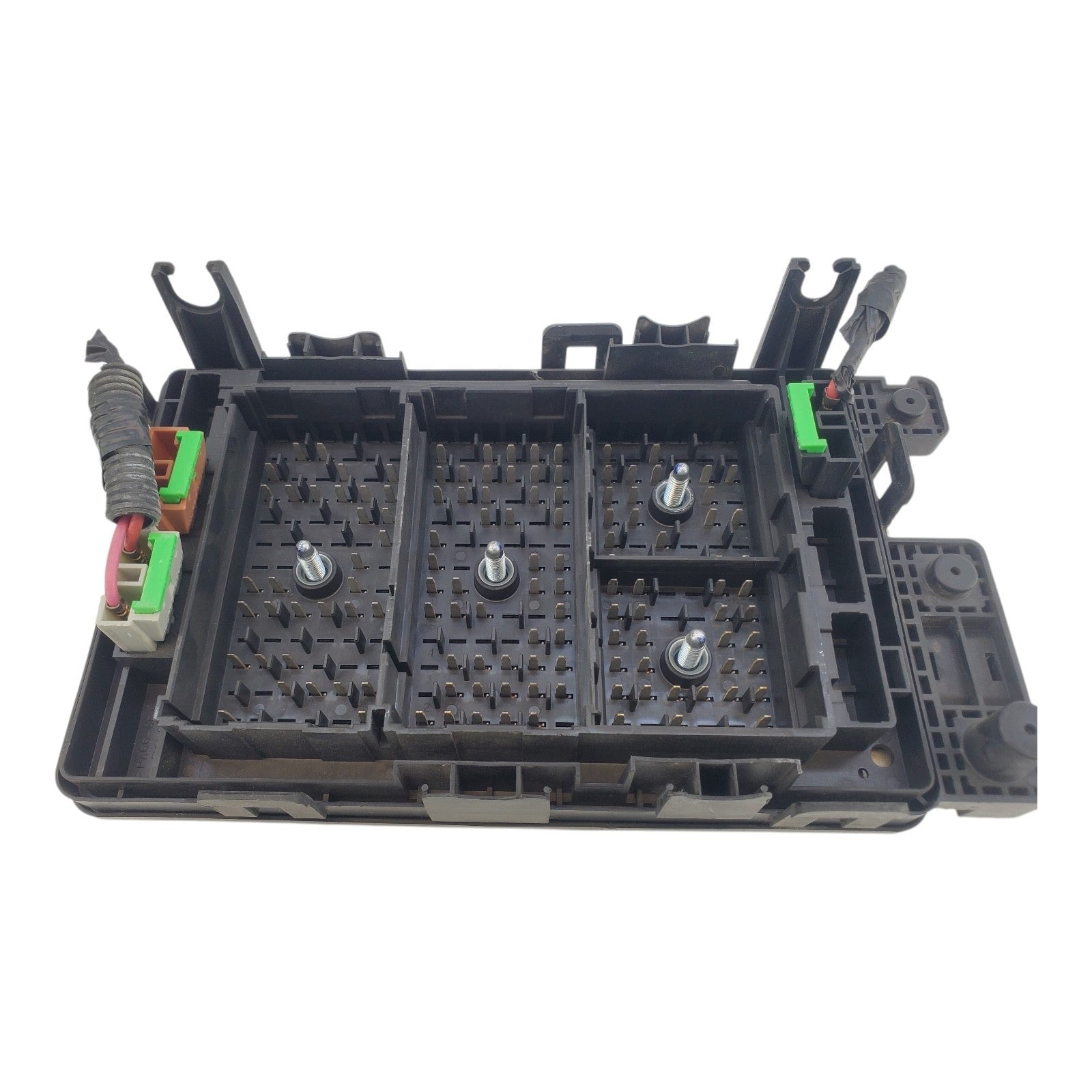 CHEVY   ENGINE MOTOR FUSE ELECTRICAL RELAY JUNCTION BOX
