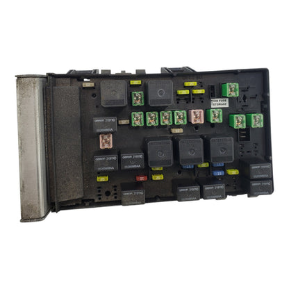 03 05 Dodge Caravan Power Module Fuse Box Relay Control Unit 05144506AE