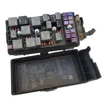 08-11 Chevrolet Malibu Fusebox Relay Module 25883009_04 OEM